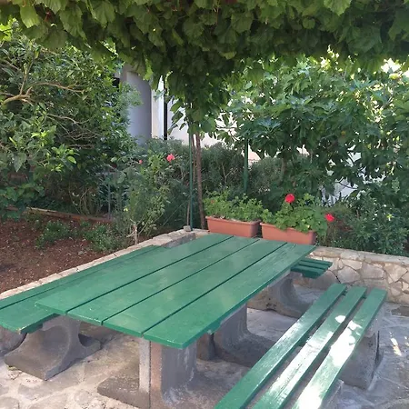 Bozikovic - - Vitarnja Apartament