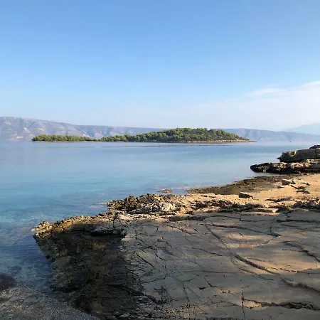 Bozikovic - - Vitarnja Apartament *