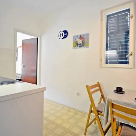 Bozikovic - - Vitarnja Apartman *