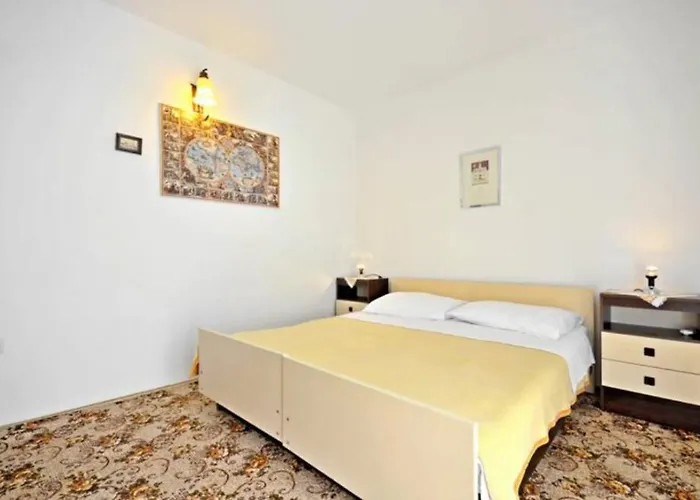 Bozikovic - - Vitarnja דירה *